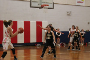 s UMS Basketball 12:10:18099