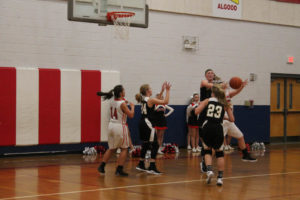 s UMS Basketball 12:10:18104