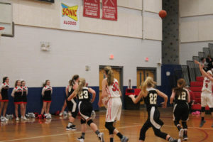 s UMS Basketball 12:10:18105