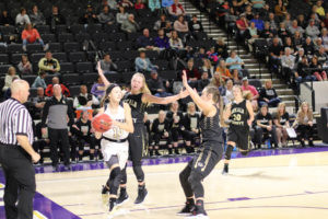 UHS Girls vs DeKalb 2-15-19 by Lynn-14
