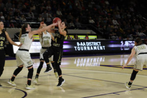 UHS Girls vs DeKalb 2-15-19 by Lynn-44
