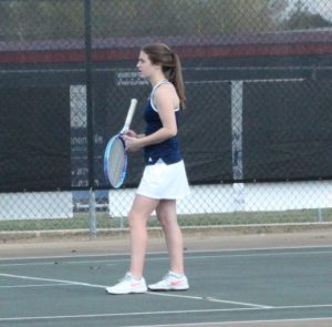 chs tennis 4-19 14
