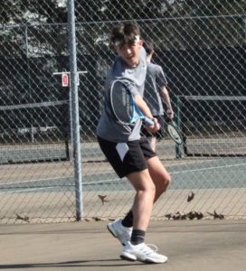 chs tennis 4-19 5