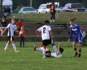 la soccer 4-15-19 13