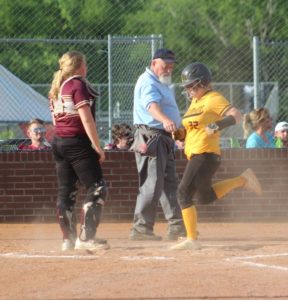 uhs softball 5-7-19 15