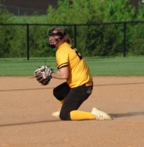 uhs softball 5-7-19