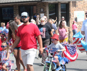 Red White & Boom Children's Bicycle-Wagon Parade 2019-16