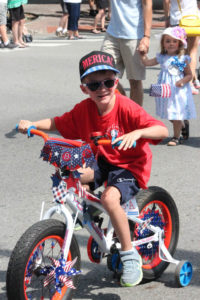 Red White & Boom Children's Bicycle-Wagon Parade 2019-47