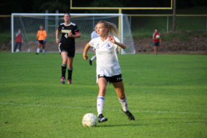 UHS Soccer Fall to LA 3 - 0 by Melissa 8-27-19-28