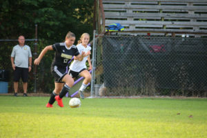 UHS Soccer Fall to LA 3 - 0 by Melissa 8-27-19-32