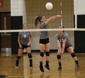 uhs volleyball 9-4-19 15