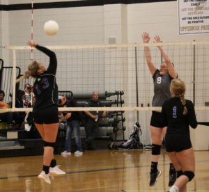 uhs volleyball 9-4-19 17