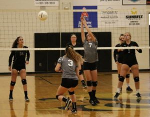 uhs volleyball 9-4-19 6