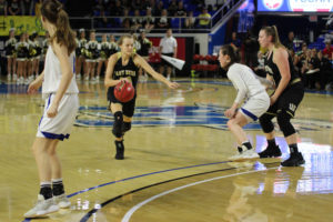 UHS girls vs Gatlinburg Pittman 3-11-20 by David-32