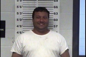 BAINE, SCOTTY DALE - POSS DRUG PARA W:INT TO USE; POSS CONTROLLED SUBSTANCES