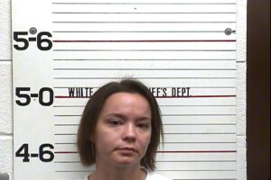 HUNTER, KIMBERLY RENEE -SERVING SENTENCE ON PREVIOUS CHARGE