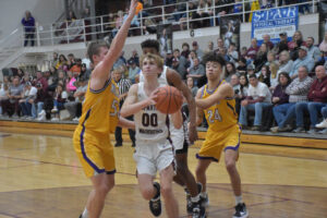 WCHS Boys BB vs Lawrence Co 2-26-22-44