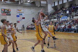 WCHS Boys BB vs Lawrence Co 2-26-22-54
