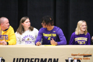 UHS Signings-2