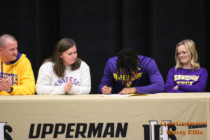 UHS Signings-6