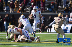 B85BF798-DCBD-4DF8-8458-5E945A563840