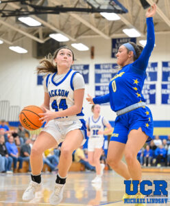 JacksonClarkrangeGirlsBBDistrictWM-14
