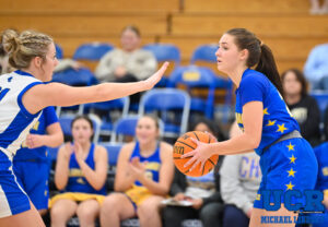 JacksonClarkrangeGirlsBBDistrictWM-19