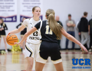 SMHSUppermanGirlsBBDistrictWM-35