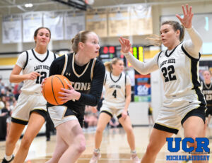 UppermanSMHSGirlsBBWM-13