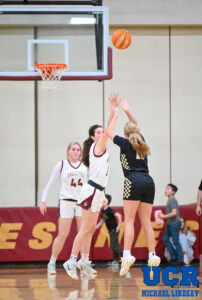 VanBurenClayGirlsBBWM-5