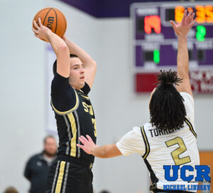 UppermanSMHSBoysBBRegionWM-32