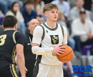 UppermanSMHSBoysBBRegionWM-48