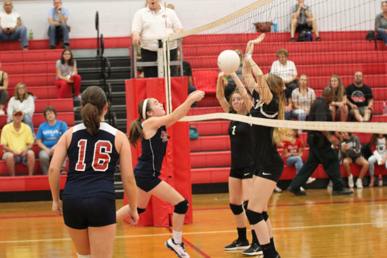 AMS Volleyball Takes on ATMS | Upper Cumberland Reporter